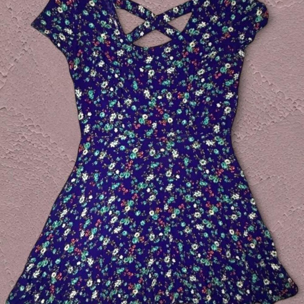 La hearts blue floral dress
